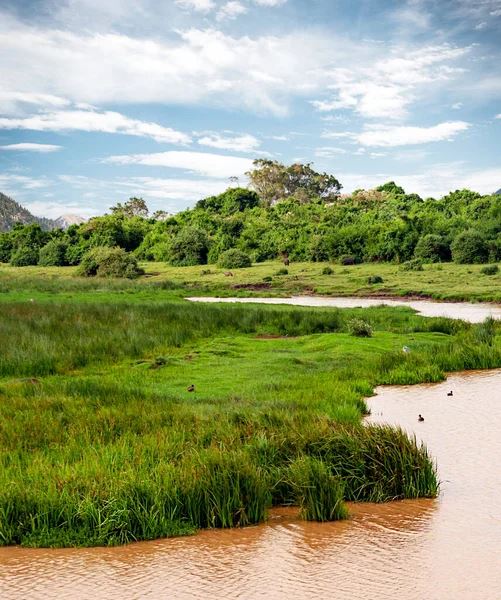 Lake Kamnarok-非行家旅行-Africa Wild Wander