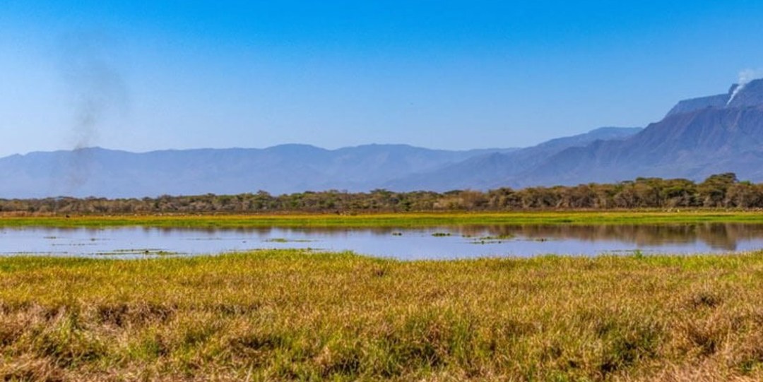 Lake Kamnarok（水系 / 湖泊 / 海岸）-非行家旅行-Africa Wild Wander