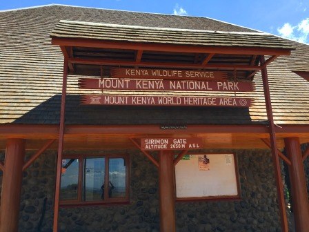 Mount Kenya One-Day Trip（Mount Kenya / 高山路线）-非行家旅行-Africa Wild Wander