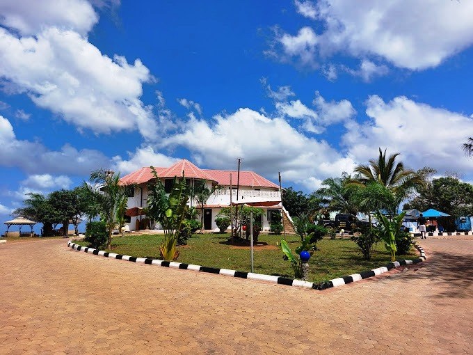 Kimerimeta Safari Lodge（住宿餐饮 / 休闲设施）-非行家旅行-Africa Wild Wander