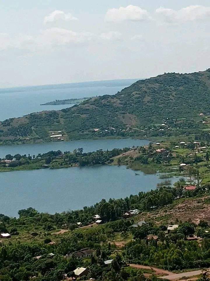 Namenya Hill（水系 / 湖泊 / 海岸）-非行家旅行-Africa Wild Wander