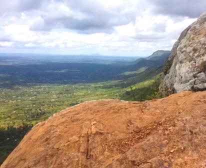 Thui Stone（山地 / 岩石 / 观景）-非行家旅行-Africa Wild Wander