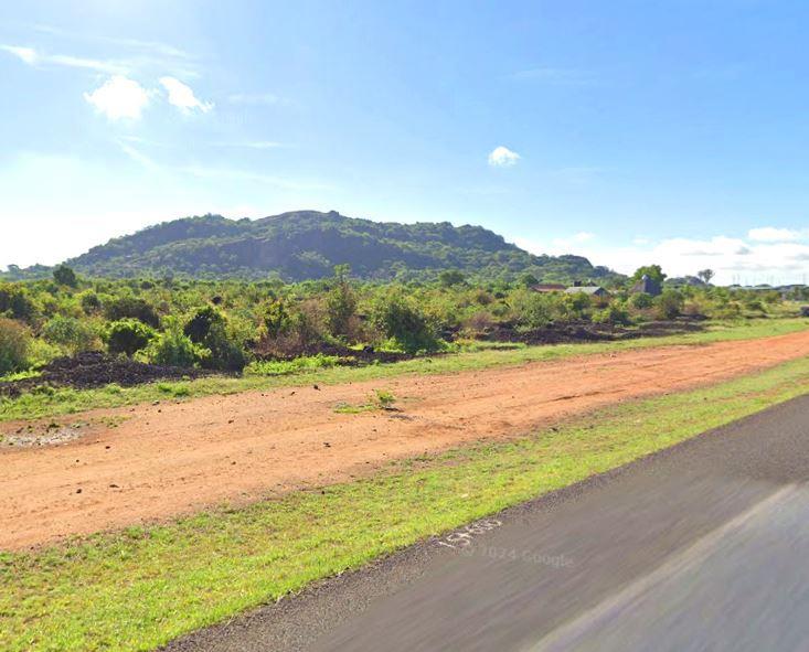 Mbiu Nzau Hills（山地 / 岩石 / 瀑布 / 观景点）-非行家旅行-Africa Wild Wander