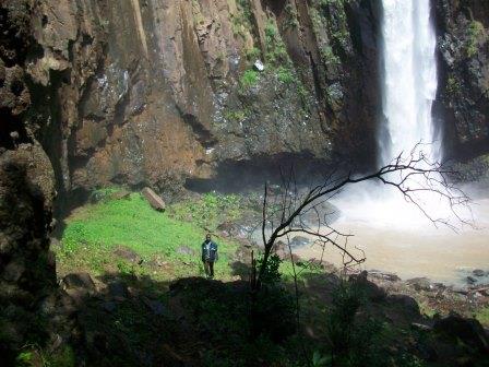 Kikojo Falls-非行家旅行-Africa Wild Wander