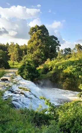 Thiba Falls（蒂巴瀑布）-非行家旅行-Africa Wild Wander