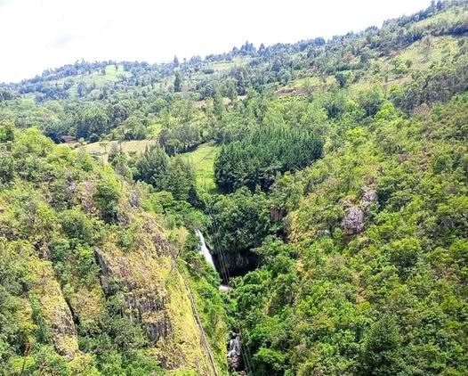 Diguna Falls（瀑布）-非行家旅行-Africa Wild Wander