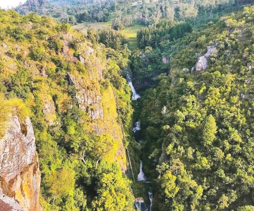 Diguna Falls（瀑布）-非行家旅行-Africa Wild Wander