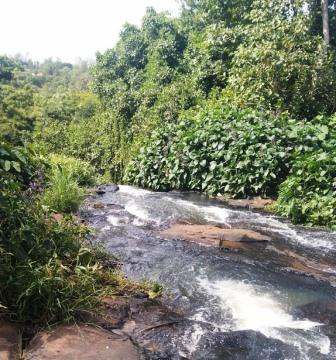 Ruamuthambi Falls（鲁阿穆坦比瀑布）-非行家旅行-Africa Wild Wander