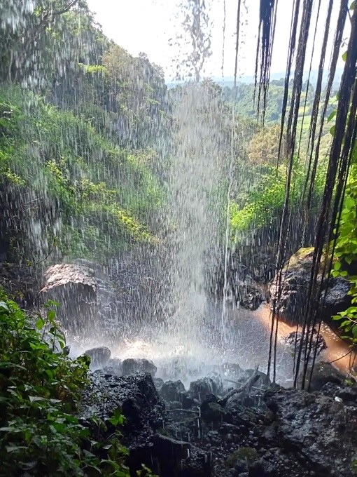 Ngabunat Cave（县域目的地）-非行家旅行-Africa Wild Wander