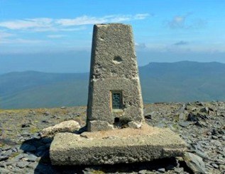 Emali Trig(山地 / 岩石 / 瀑布 / 观景点)-非行家旅行-Africa Wild Wander