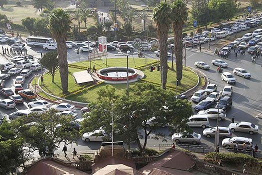 10 Hints for Driving in Nairobi（水系 / 湖泊 / 海岸）-非行家旅行-Africa Wild Wander