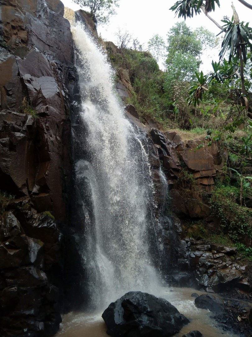 Nyabomite Falls（水系 / 湖泊 / 海岸）-非行家旅行-Africa Wild Wander