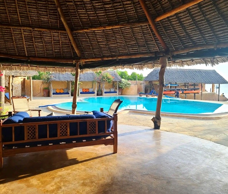 Manda Bay Lodge（海岛 / 海滩 / 船行体验）-非行家旅行-Africa Wild Wander