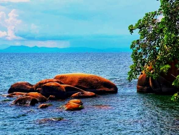 Mugabo Caves（水系 / 湖泊 / 海岸）-非行家旅行-Africa Wild Wander