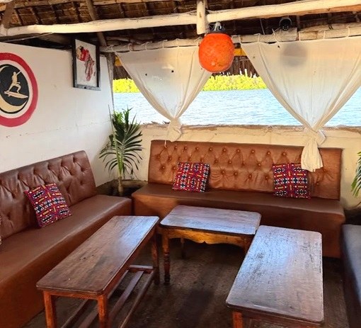 The Floating Bar(县域目的地)-非行家旅行-Africa Wild Wander