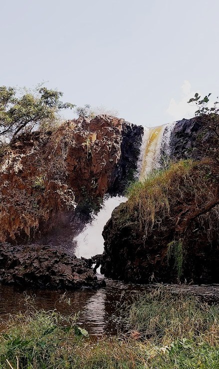 Gatitika Falls（加蒂蒂卡瀑布）-非行家旅行-Africa Wild Wander