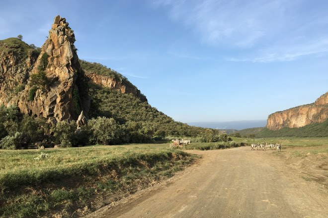 Mount Longonot National Park, Crescent Island Game Sanctuary, Hell's Gate National Park, L. Nakuru National Park, Bonjoge National Reserve（水系 / 湖泊 / 海岸）-非行家旅行-Africa Wild Wander
