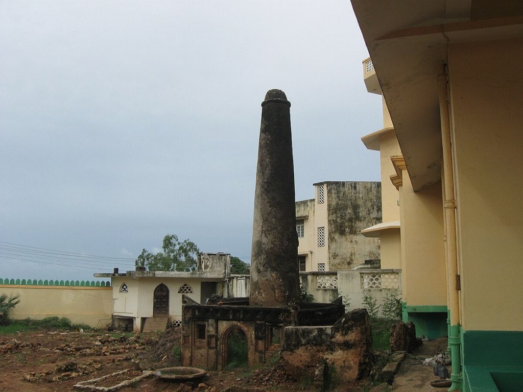Malindi Pillar Tomb（历史遗产 / 博物馆）-非行家旅行-Africa Wild Wander