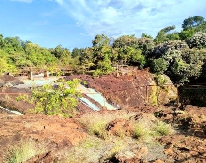 Chepkiit Falls（瀑布）-非行家旅行-Africa Wild Wander