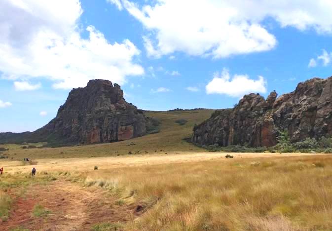Mount Satima / Lesatima（萨蒂玛山）-非行家旅行-Africa Wild Wander