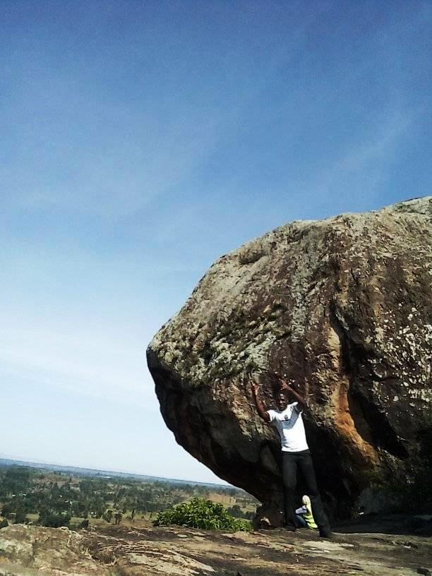 Mawe Tatu Hills（三石山）-非行家旅行-Africa Wild Wander
