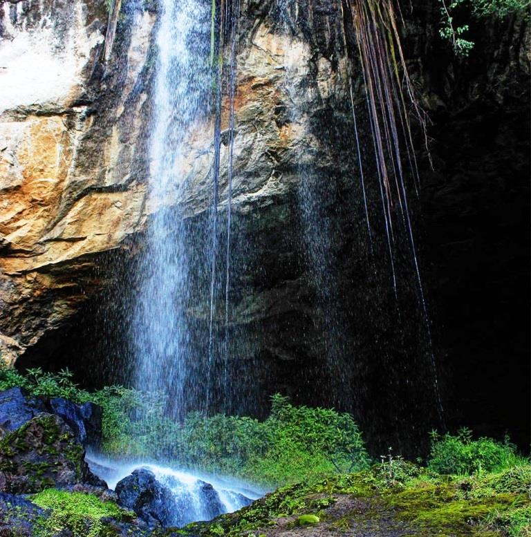 Macking’eny Cave（马金恩伊洞穴）-非行家旅行-Africa Wild Wander