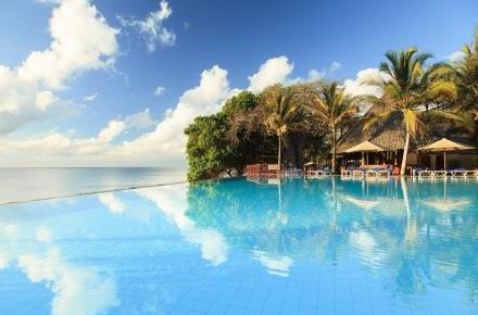 Diani Beach（迪亚尼海滩）-非行家旅行-Africa Wild Wander