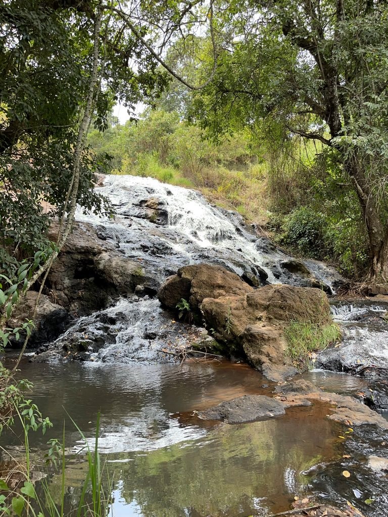 Iveche Falls（水系 / 湖泊 / 海岸）-非行家旅行-Africa Wild Wander