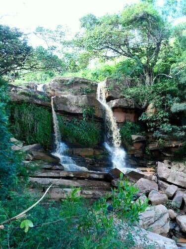 Ka Kindui Falls（山地 / 岩石 / 瀑布 / 观景点）-非行家旅行-Africa Wild Wander
