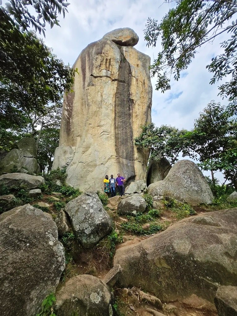 Ikhongo Murwi / Crying Stone(哭石)-非行家旅行-Africa Wild Wander