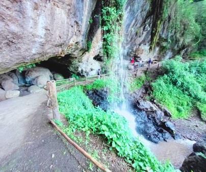 Ngabunat Cave（县域目的地）-非行家旅行-Africa Wild Wander