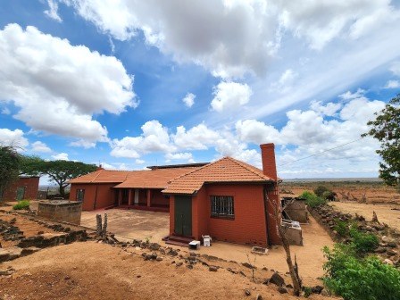 Kamboyo Lodge（Tsavo West / 火山与泉水）-非行家旅行-Africa Wild Wander