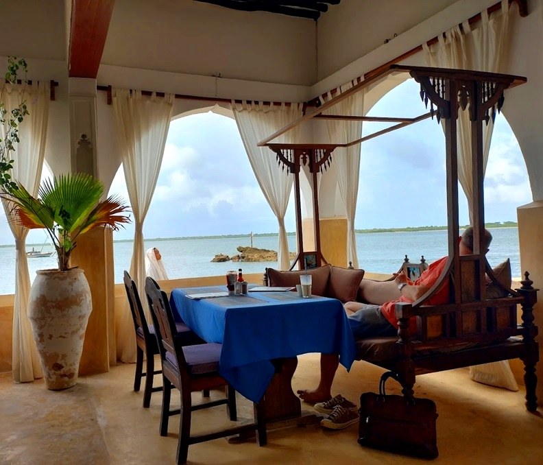Bahari Restaurant(住宿 / 餐饮)-非行家旅行-Africa Wild Wander
