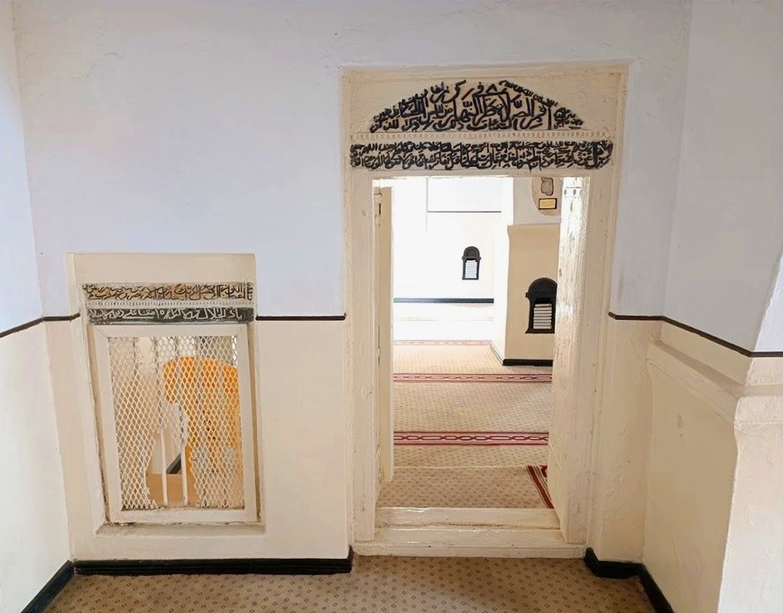 Mandhry Mosque（曼德里清真寺）-非行家旅行-Africa Wild Wander