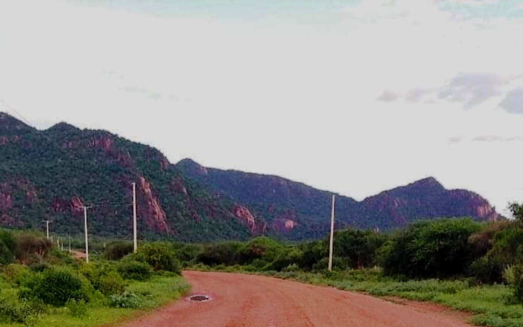 Dandu Hills（自然景观 / 徒步）-非行家旅行-Africa Wild Wander