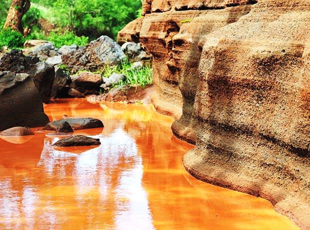 Lake Chala Caves（湖泊 / 泉水 / 湿地）-非行家旅行-Africa Wild Wander