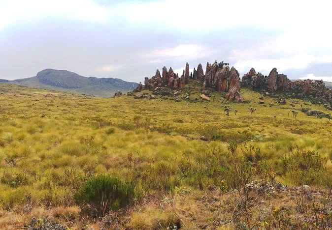 Mount Satima / Lesatima（萨蒂玛山）-非行家旅行-Africa Wild Wander