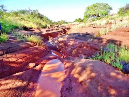 Lake Chala Caves（湖泊 / 泉水 / 湿地）-非行家旅行-Africa Wild Wander