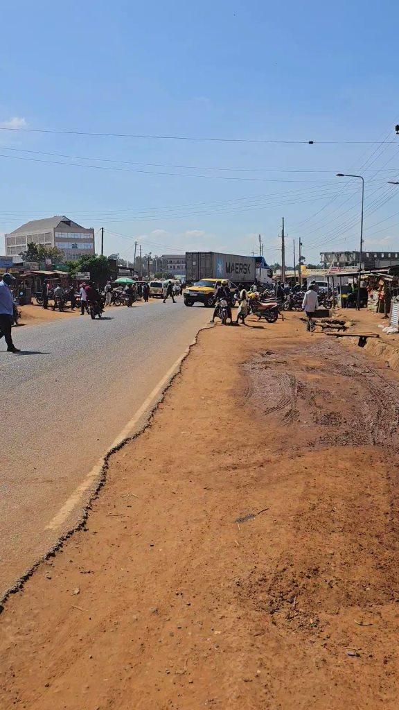 Chwele Market（自然景观 / 徒步）-非行家旅行-Africa Wild Wander