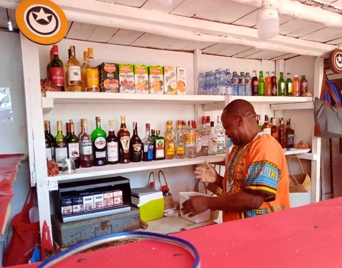 The Floating Bar(县域目的地)-非行家旅行-Africa Wild Wander