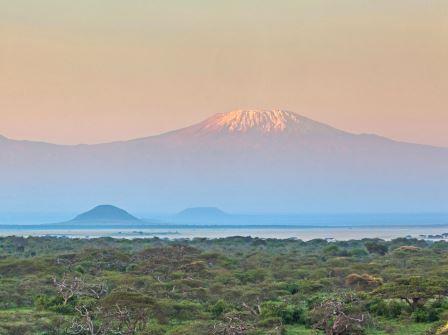 Mount Kilimanjaro（Chyulu / Kilimanjaro 视野）-非行家旅行-Africa Wild Wander