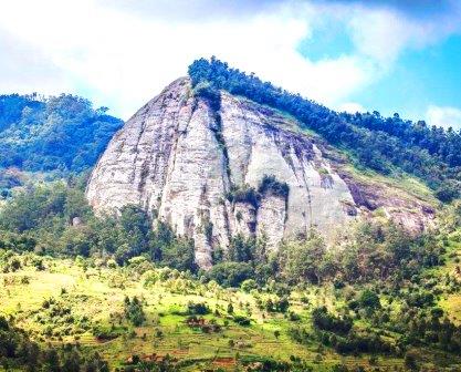 Wesu Rock（Taita Hills / 高地文化）-非行家旅行-Africa Wild Wander