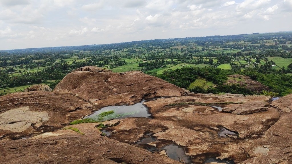 Mawe Tatu Hills（三石山）-非行家旅行-Africa Wild Wander