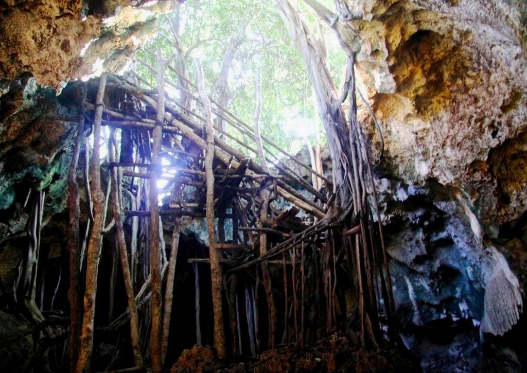 Fikirini Caves（斯瓦希里遗产 / 文化景观）-非行家旅行-Africa Wild Wander
