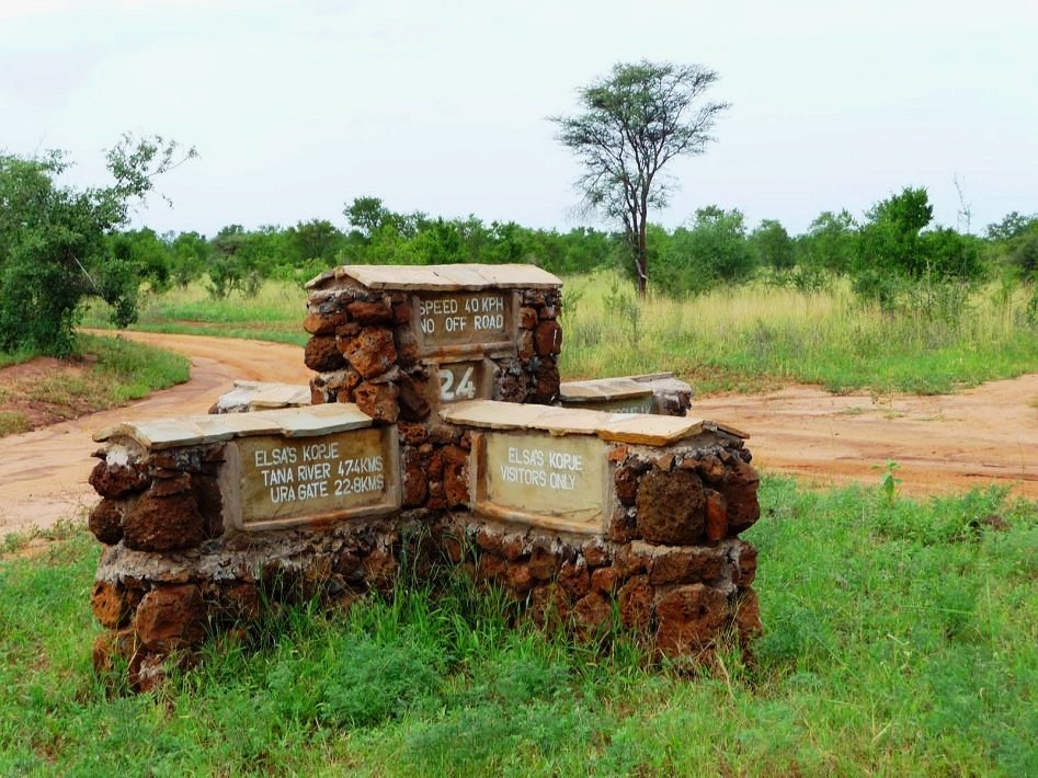 Elsa’s Grave（艾尔莎墓）-非行家旅行-Africa Wild Wander