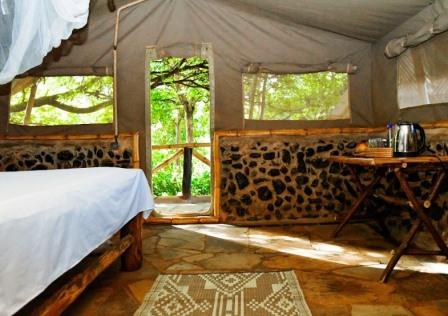 Rukenya Islands（鲁肯亚岛营地）-非行家旅行-Africa Wild Wander