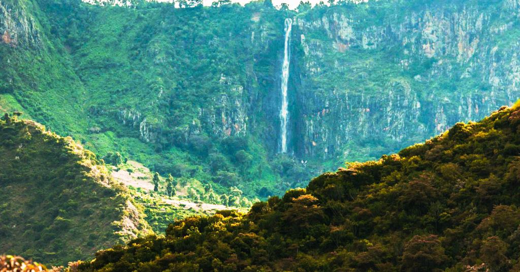 Elgeyo Escarpment（自然景观 / 徒步）-非行家旅行-Africa Wild Wander