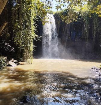 Ruamuthambi Falls（鲁阿穆坦比瀑布）-非行家旅行-Africa Wild Wander