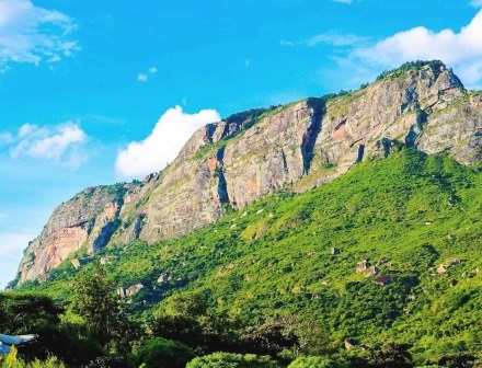 Nzaui Hills Range（恩扎维山岭）-非行家旅行-Africa Wild Wander