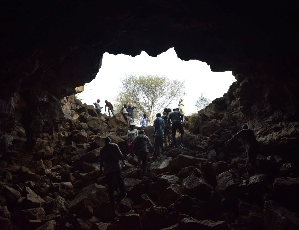 Lomechan Caves-非行家旅行-Africa Wild Wander